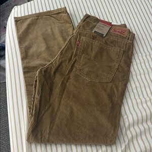 LEVI’S LOW PRO MID RISE STRAIGHT LEG CORDUROY PANTS SIZE 29 X 30 NWT
